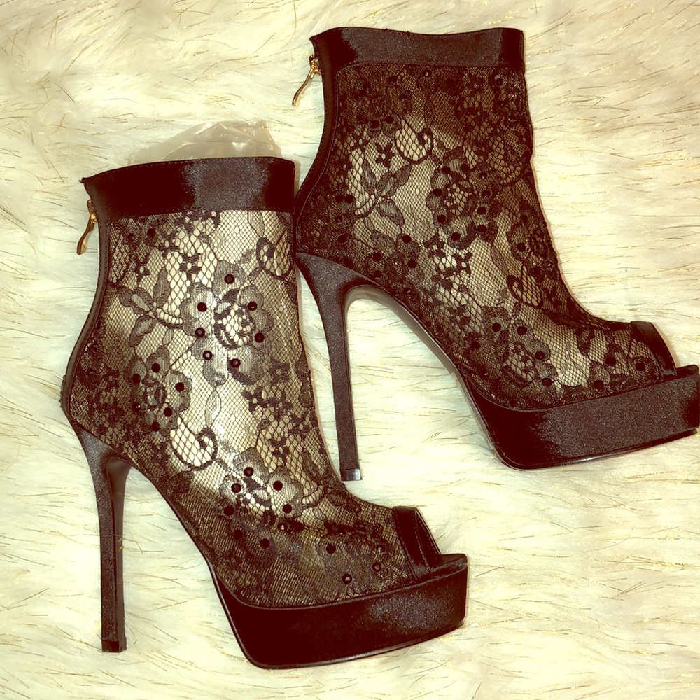 Shoes/heels